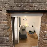 Paris 3Eme Studio Renove Emplacement Ideal - 2P