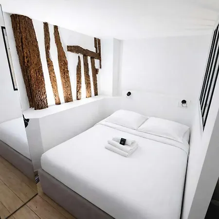 3eme Renove Emplacement Ideal - 2p * Paris