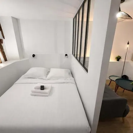Apartment 3eme Renove Emplacement Ideal - 2p *